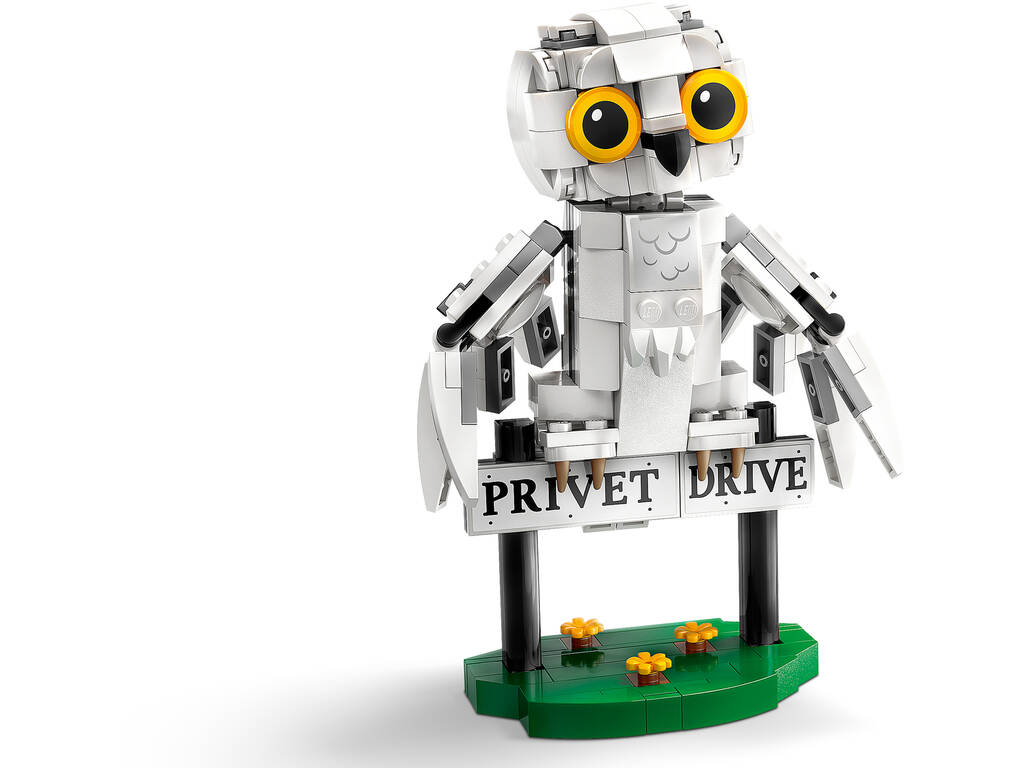 Lego Harry Potter Hedwig en el Número 4 de Privet Drive 76425