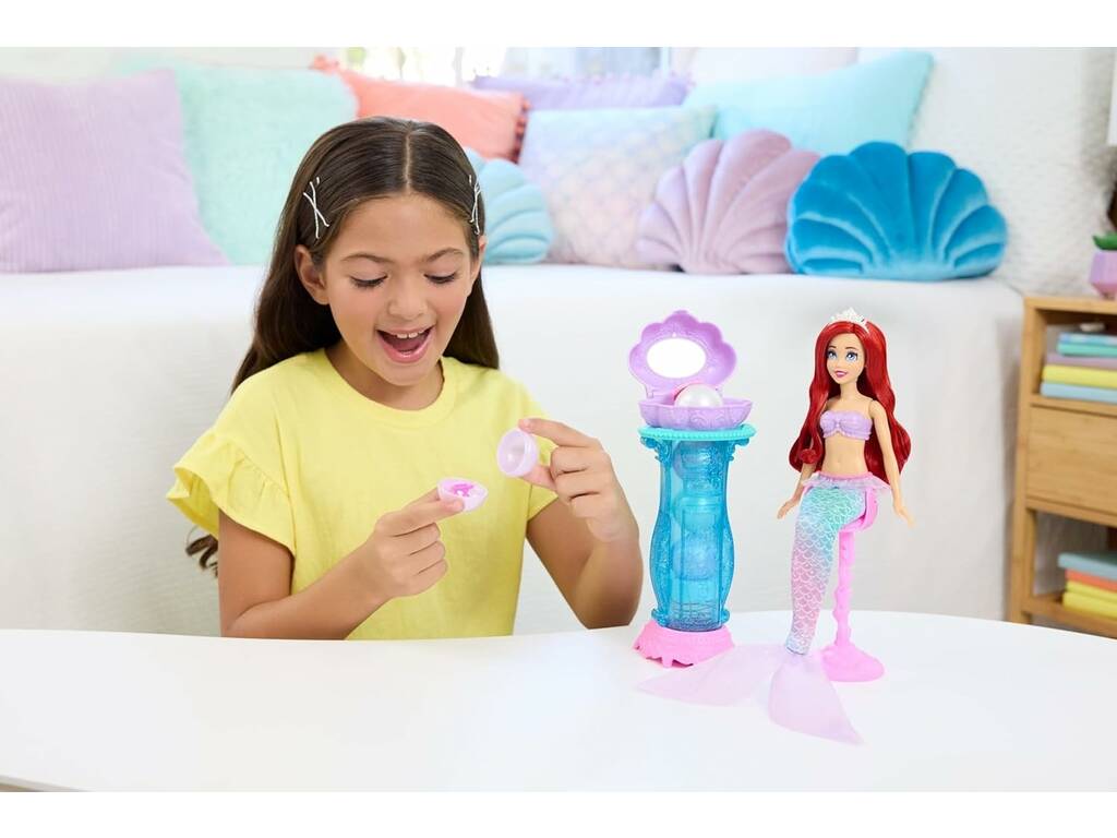 Princesas Disney Boneca Ariel com Toucador Desdobrável