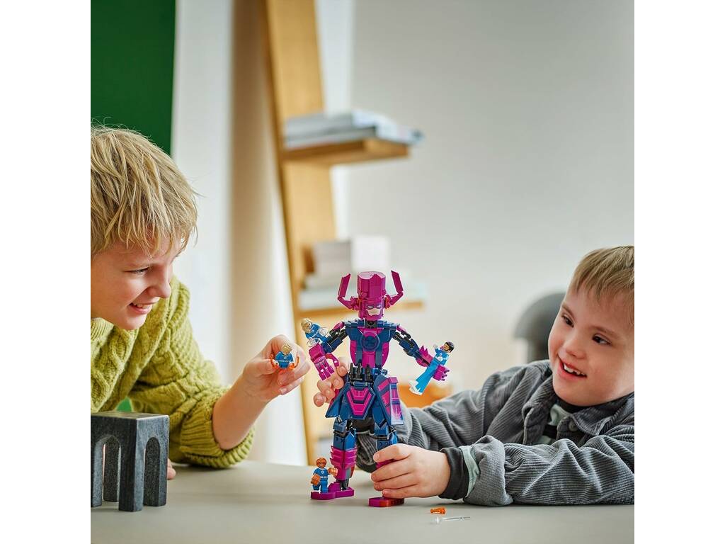 Lego Marvel Les 4 Fantastiques Les 4 Fantastiques contre Galactus Figurine à construire